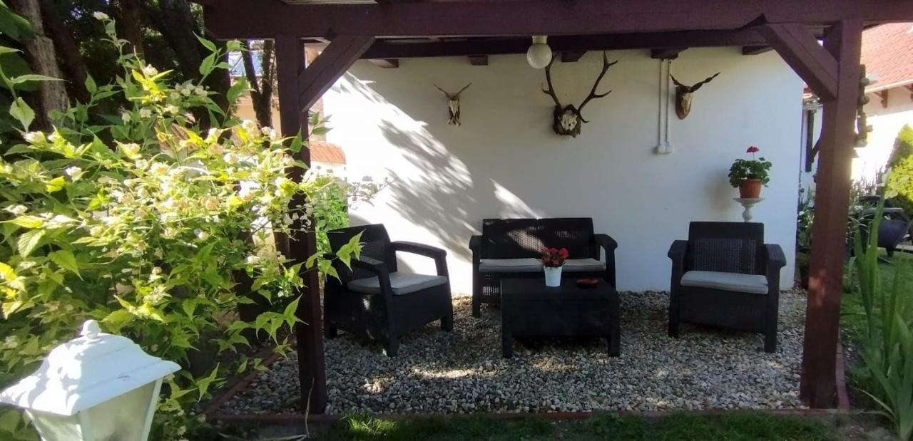 Erzsébet Vendégház és Apartman Hajdúszoboszló Exterior foto